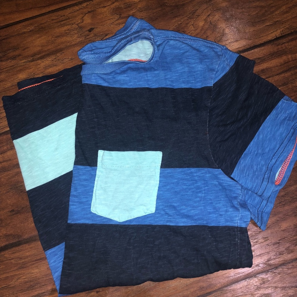 American Eagle T-shirt